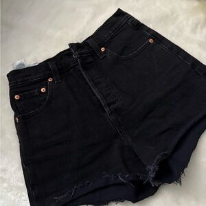 501 Ribcage Levi Shorts